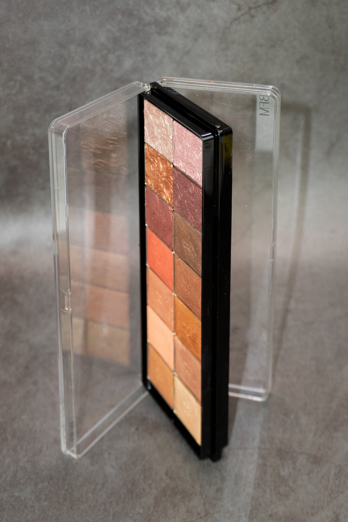 Double-Sided Magnetic Palette